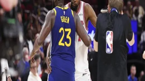 大乐透期号专家推荐：布拉加欧联逆转分析